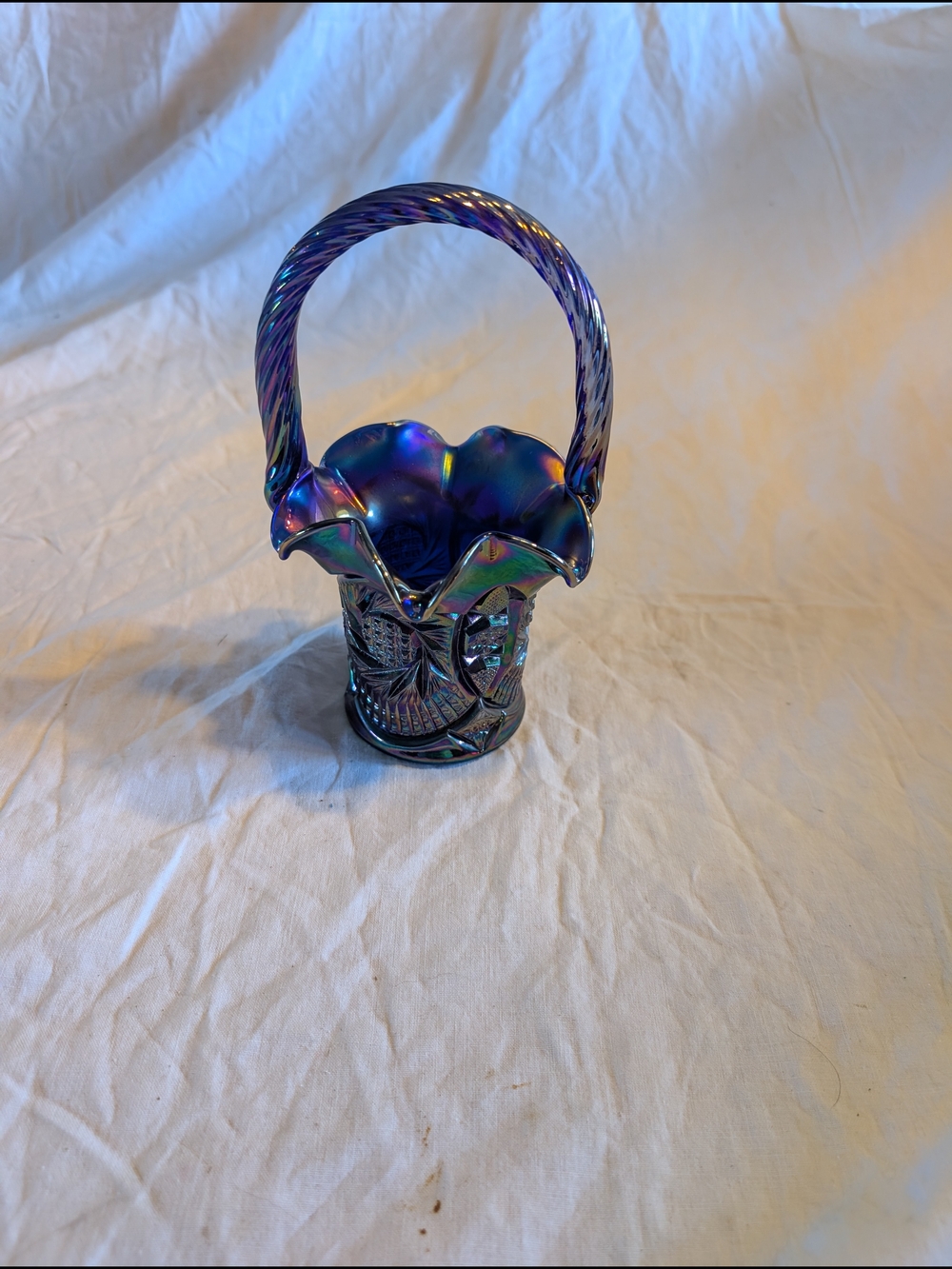 2/100$ Fenton Iridescent Carnival Glass Blue Purple Basket